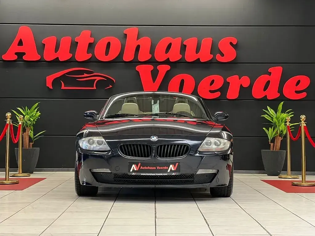 Gebraucht BMW Z4 Sport Line 265 PS (194 kW) 2006 Blau Cabrio