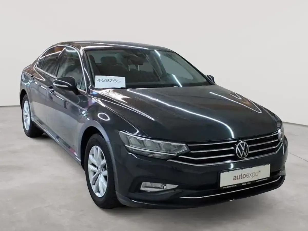 Gebraucht VW Passat Business 122 PS (89 kW) 2020 Limousine