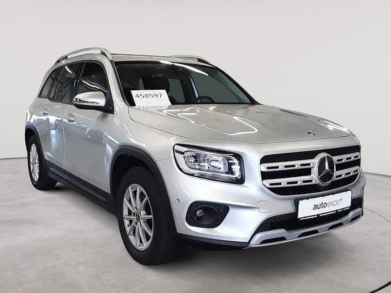 Iridiumsilber metallic Gebraucht 2022 Mercedes GLB200 SUV | 30.890 € (Superpreis) - Bild 1/4