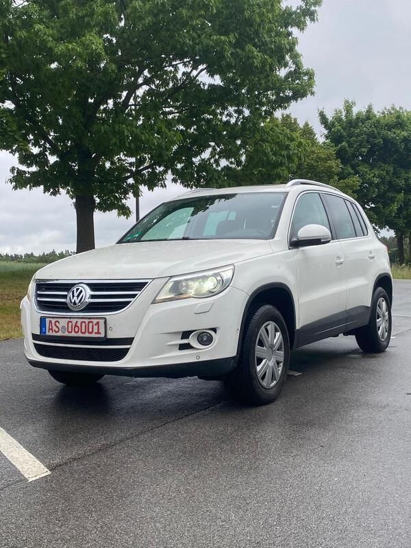 Weiß Gebraucht 2009 VW Tiguan SUV | 3.800 € (Superpreis) - Bild 1/4