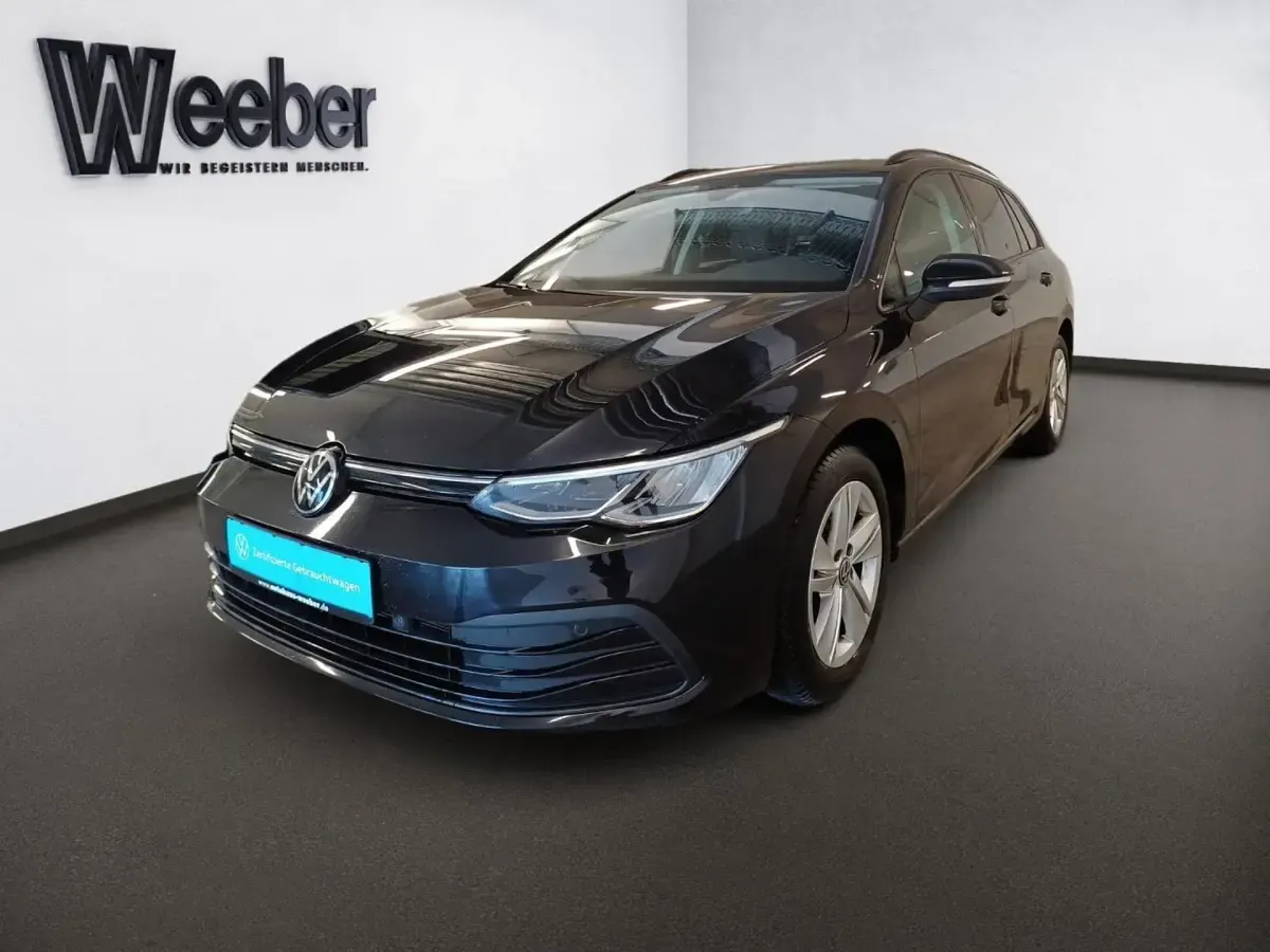 Gebraucht VW Golf VIII Life 150 PS (110 kW) 2022 Kombi
