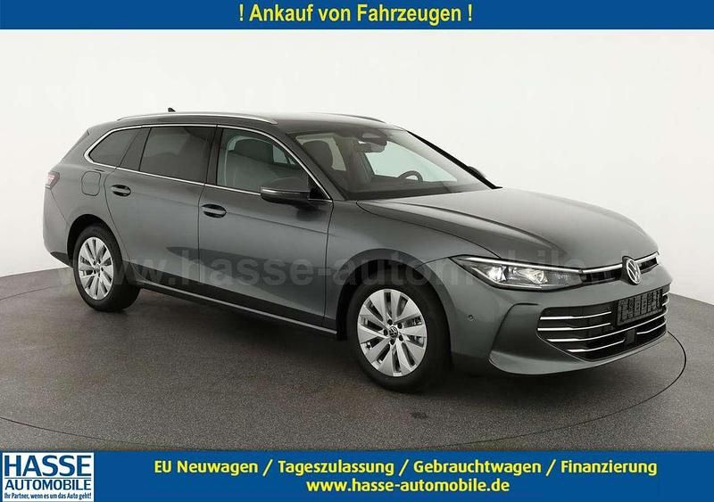 Diabasgrau metallic Neu 2025 VW Passat Pro Kombi | 47.295 € (Fairer Preis) - Bild 1/4