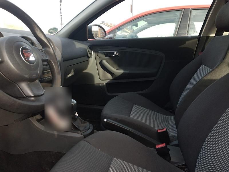 Gebraucht Seat Ibiza 60 PS (44 kW) 2006 Blau Kleinwagen