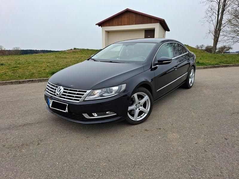 Second-hand VW CC 140 CP (102 kW) 2012 Negru Berlinǎ