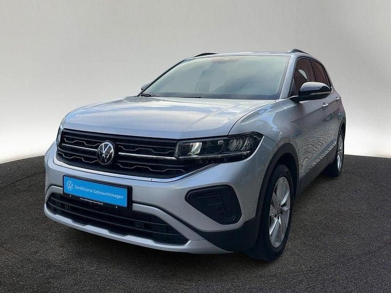 Gebraucht VW T-Cross Life 95 PS (69 kW) 2025 8e reflexsilber metallic SUV