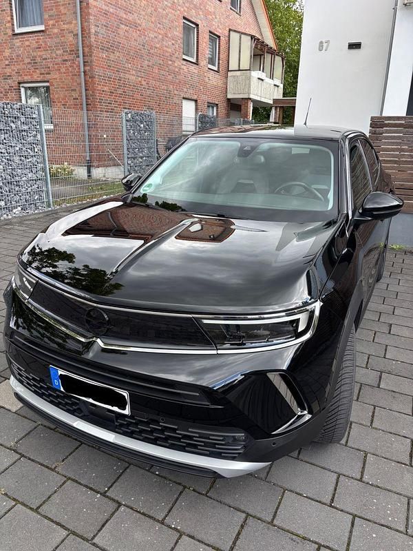 Schwarz Gebraucht 2021 Opel Mokka Elegance SUV | 16.500 € (Superpreis) - Bild 1/4