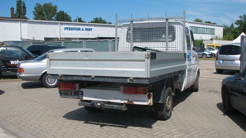 Gebraucht Mercedes Sprinter 82 PS (60 kW) 2000 Weiß Van