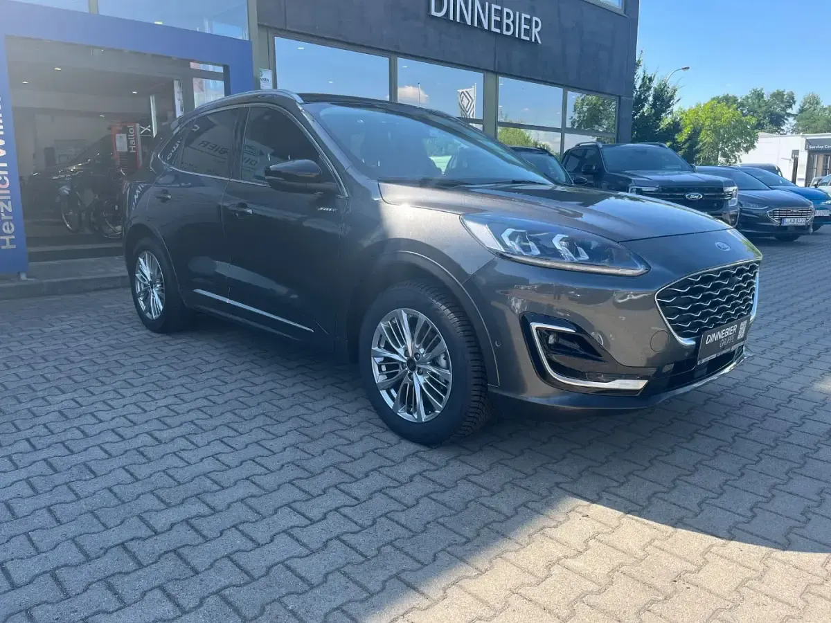 Gebraucht Ford Kuga Vignale 224 PS (164 kW) 2022 Grau SUV