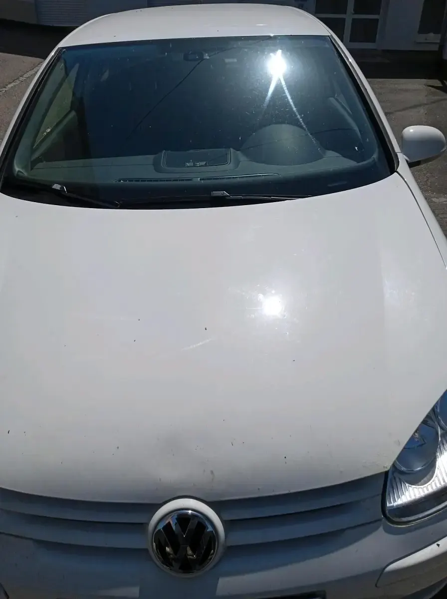 Gebraucht VW Golf V 102 PS (75 kW) 2008 Weiß Kleinwagen