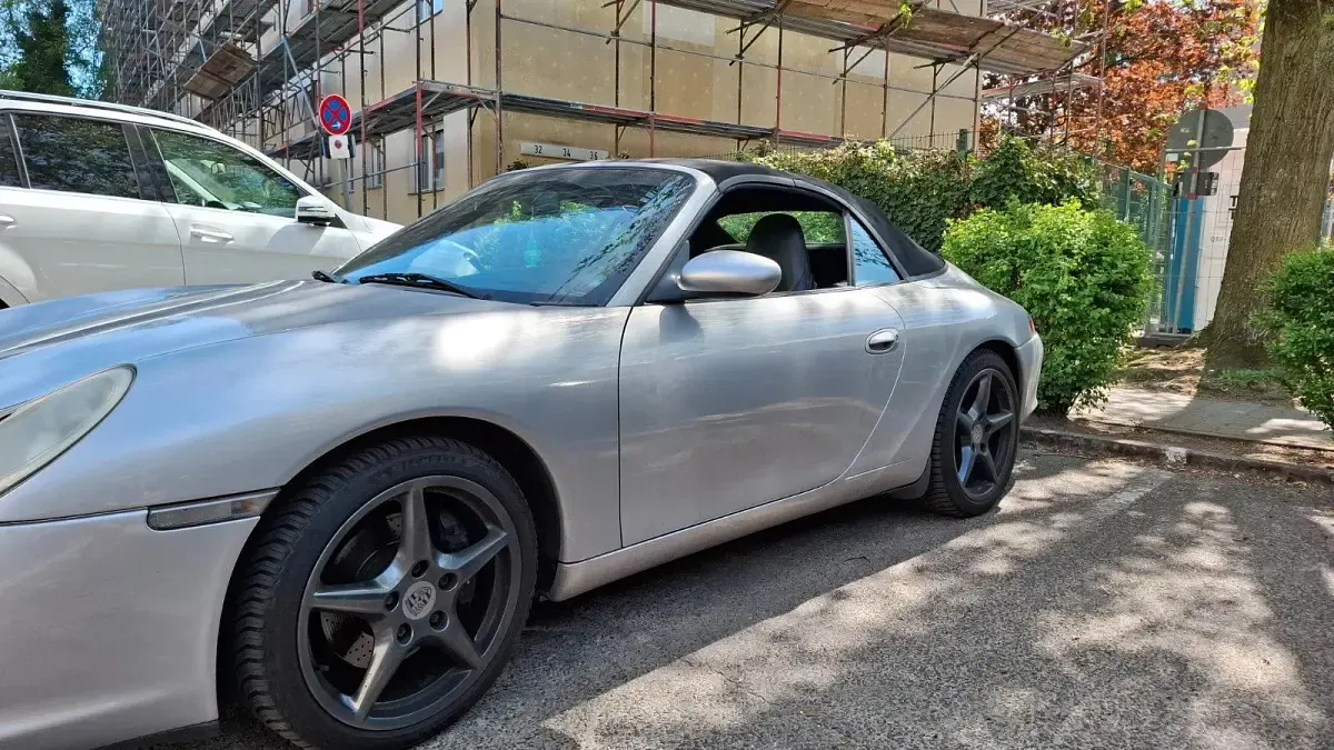 Gebraucht Porsche 911 Carrera Cabriolet 320 PS (235 kW) 2003 Silber Cabrio