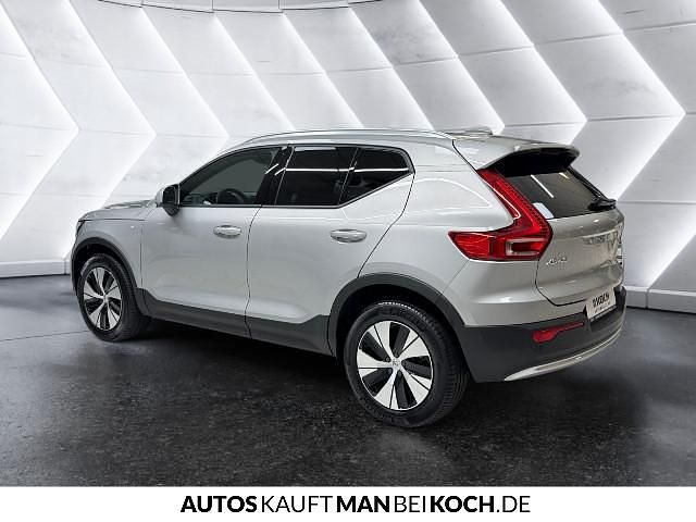 Gebraucht Volvo XC40 120 PS (88 kW) 2025 SUV