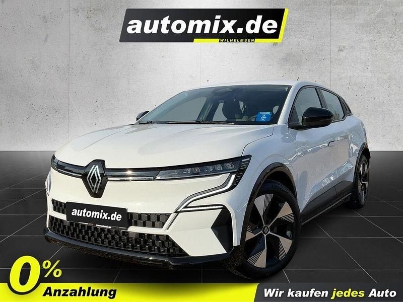 Gebraucht Renault Megane E-Tech Equilibre 96 kW (131 PS) 2022 Gletscherweiss Limousine