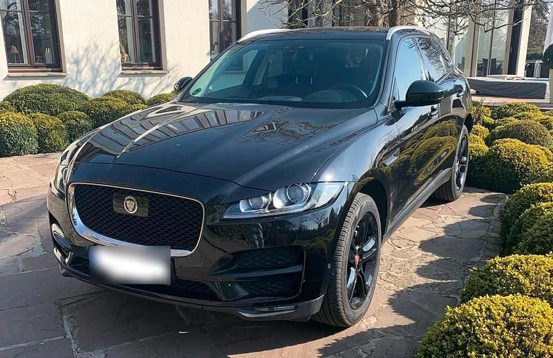 Gebraucht Jaguar F-Pace 180 PS (132 kW) 2017 Schwarz SUV