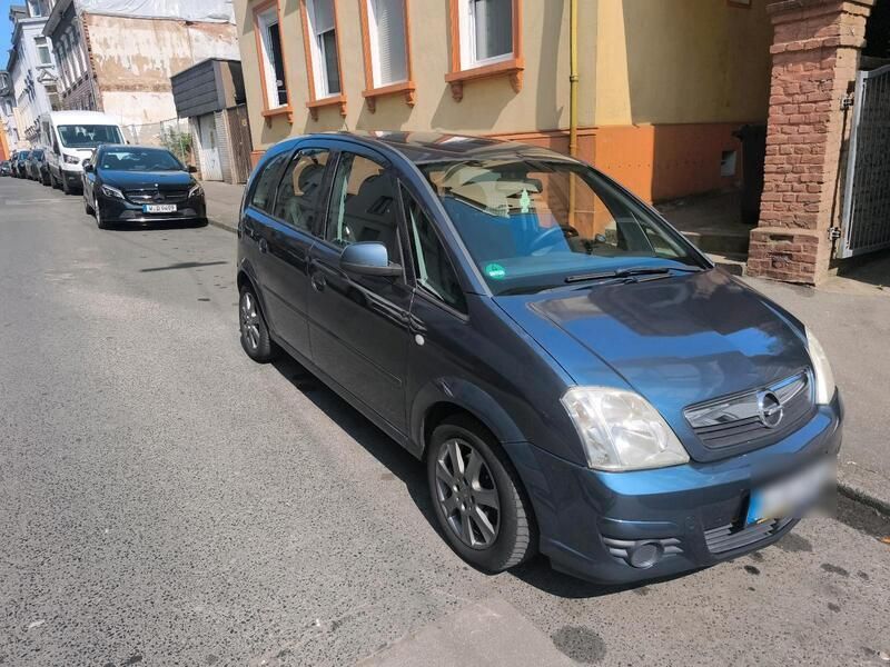 Grau Gebraucht 2009 Opel Meriva Van / Kleinbus | 2.899 € (Fairer Preis) - Bild 1/4