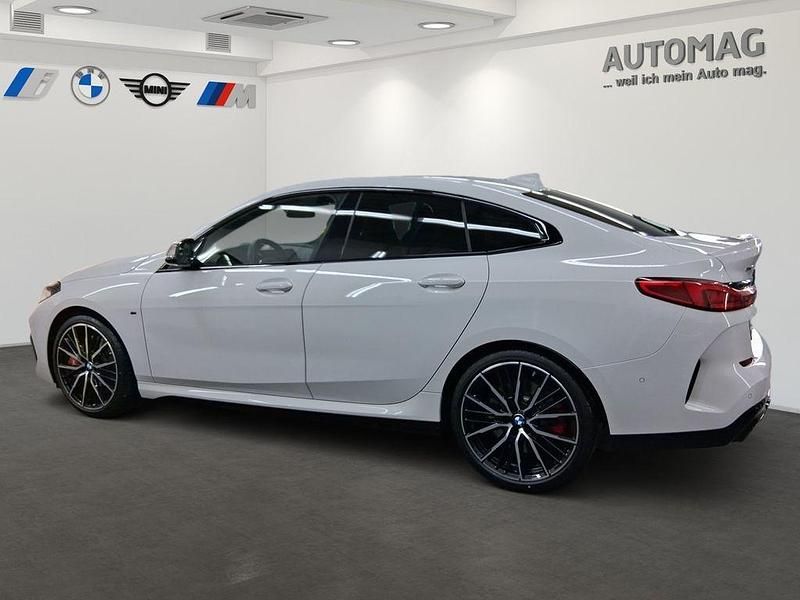 Gebraucht BMW M235 Performance 306 PS (225 kW) 2025 Weiß Limousine