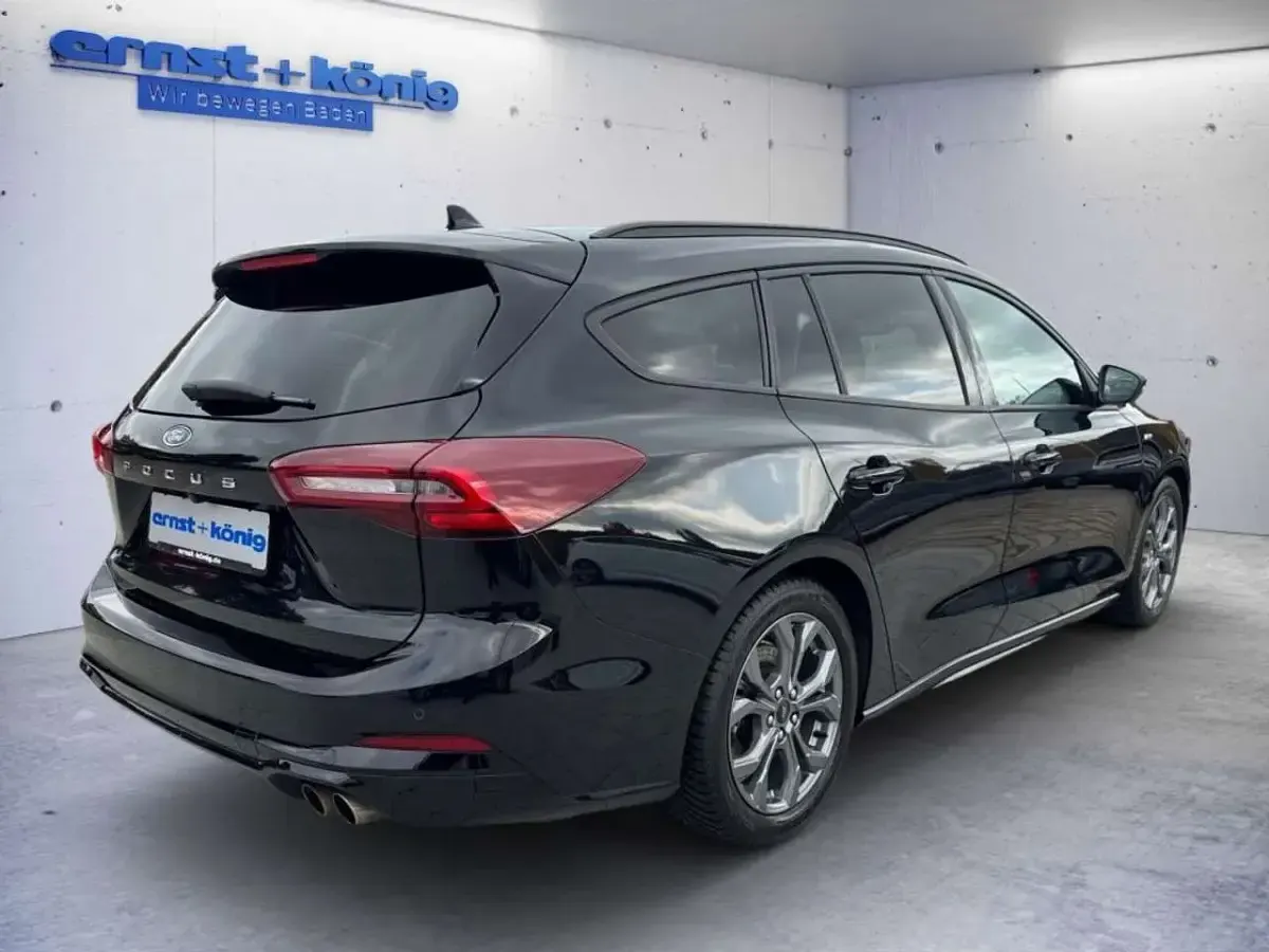 Brugt Ford Focus ST-Line 125 HK (91 kW) 2024 Sort Sedan