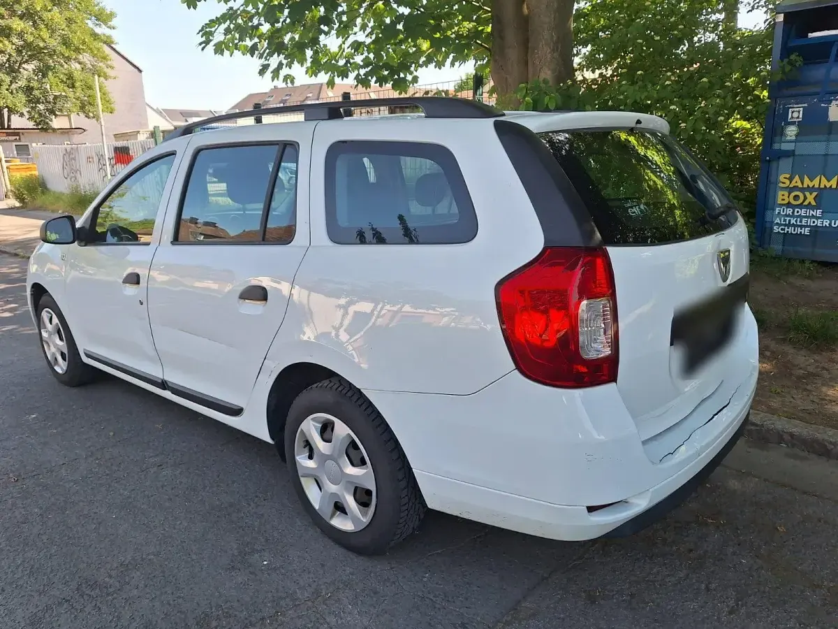 Gebraucht Dacia Logan MCV 73 PS (53 kW) 2015 Silber Kombi