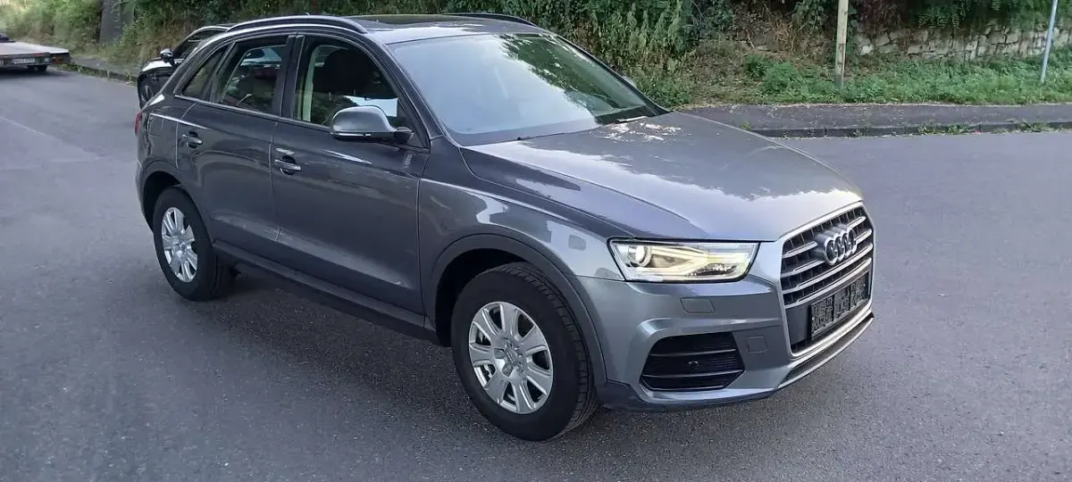 Gebraucht Audi Q3 Basis 150 PS (110 kW) 2015 Monsungrau metallic SUV