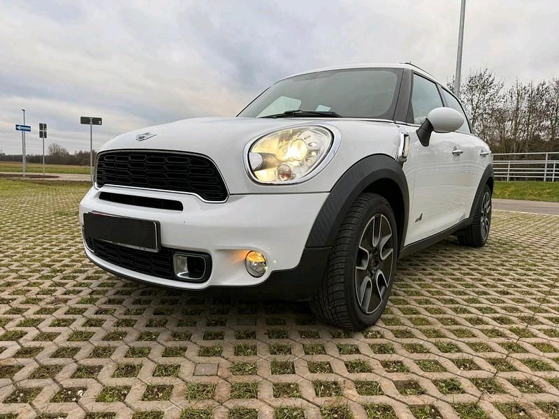 Weiß Gebraucht 2011 Mini Countryman SUV | 7.000 € (Fairer Preis) - Bild 1/4