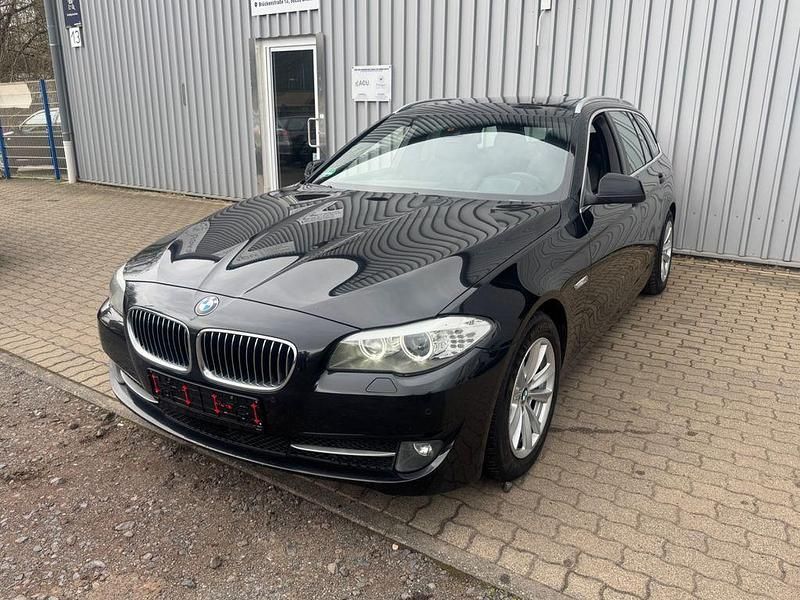 Gebraucht BMW 525 204 PS (150 kW) 2010 Schwarz Kombi