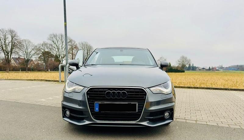 Gebraucht Audi A1 S-Line 122 PS (89 kW) 2013 Grau Kleinwagen