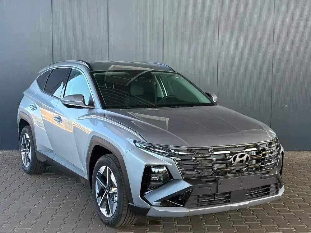 Neu Hyundai Tucson Comfort 150 PS (110 kW) 2026 Ultimate red SUV