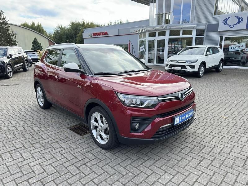 Rot metallic Gebraucht 2020 Ssangyong Tivoli | 15.910 € (Superpreis) - Bild 1/1