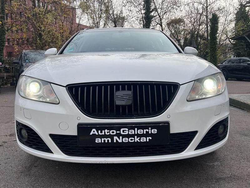 Gebraucht Seat Exeo Sport 200 PS (147 kW) 2011 Weiß Limousine
