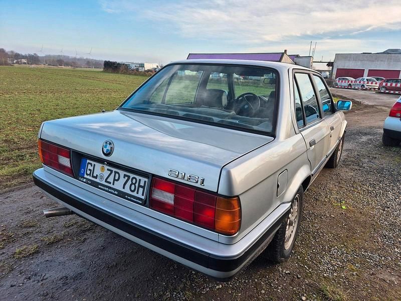 Gebraucht BMW 316 100 PS (73 kW) 1988 Grau Limousine