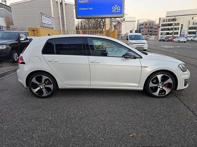 Gebraucht VW Golf VII GTI 220 PS (161 kW) 2016 Weiß Limousine