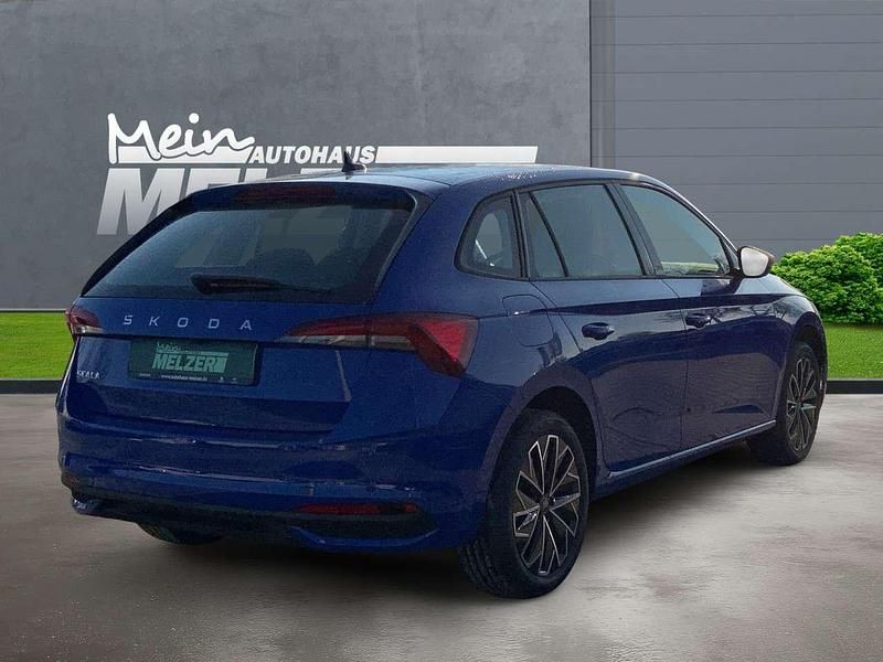 Neu Skoda Scala Tour 95 PS (69 kW) 2026 Energyblau Kleinwagen