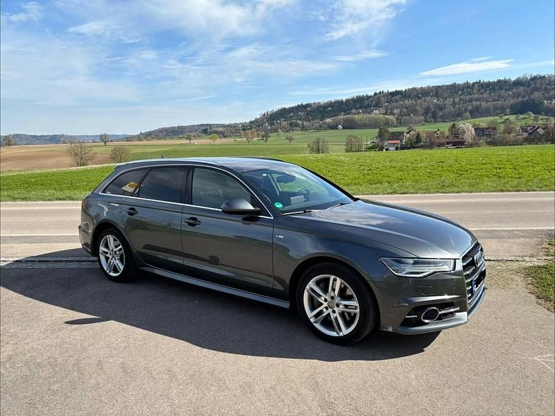 Gebraucht Audi A6 Ambiente 218 PS (160 kW) 2018 Grau Kombi