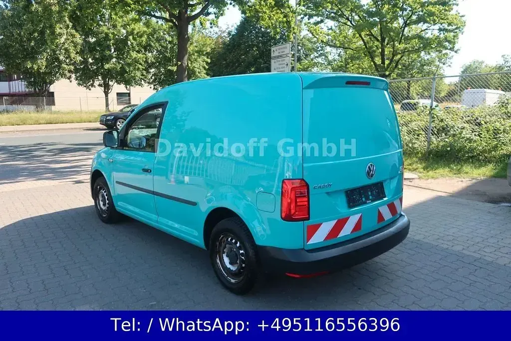 Gebraucht VW Caddy 75 PS (55 kW) 2016 Grün Van / Kleinbus