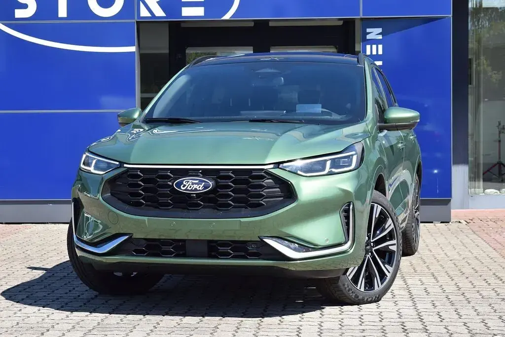 Neu Ford Kuga ST-Line X 242 PS (177 kW) 2026 Bursting green SUV