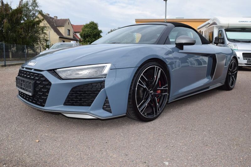 Grau Gebraucht 2019 Audi R8 Spyder Performance Cabrio | 129.950 € (Guter Preis) - Bild 1/4