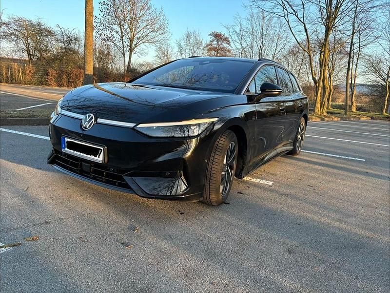 Gebraucht VW ID.7 Pro 210 kW (286 PS) 2024 Schwarz Kombi