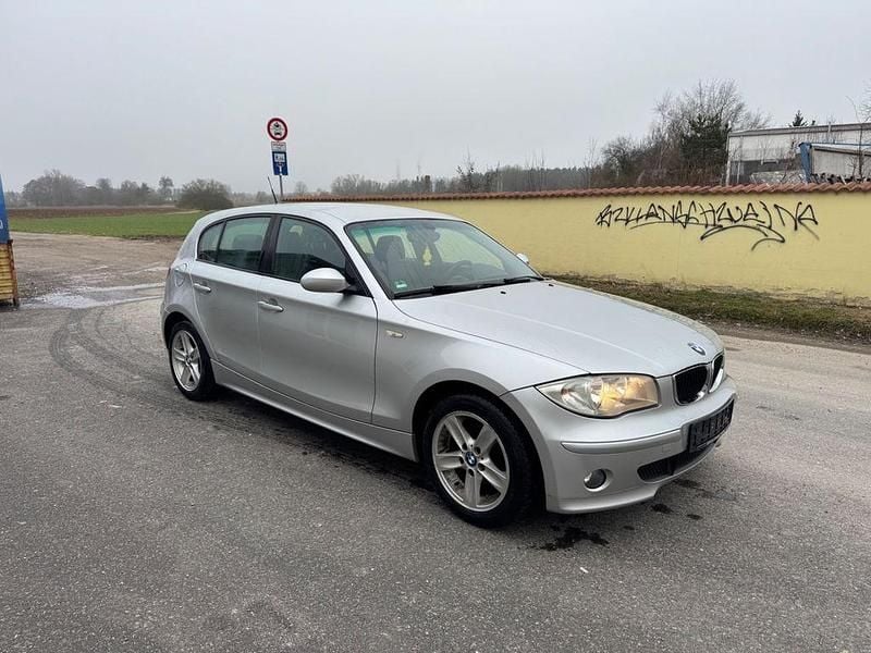 Gebraucht BMW 116 Advantage 116 PS (85 kW) 2005 Silber Kleinwagen