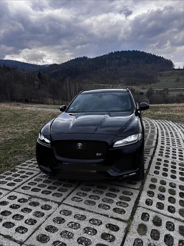 Gebraucht Jaguar F-Pace 300 PS (220 kW) 2018 Schwarz SUV