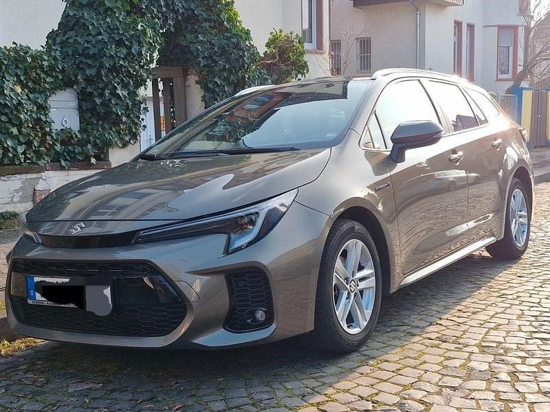 Gebraucht Suzuki Swace Comfort+ 140 PS (102 kW) 2024 Braun Kombi