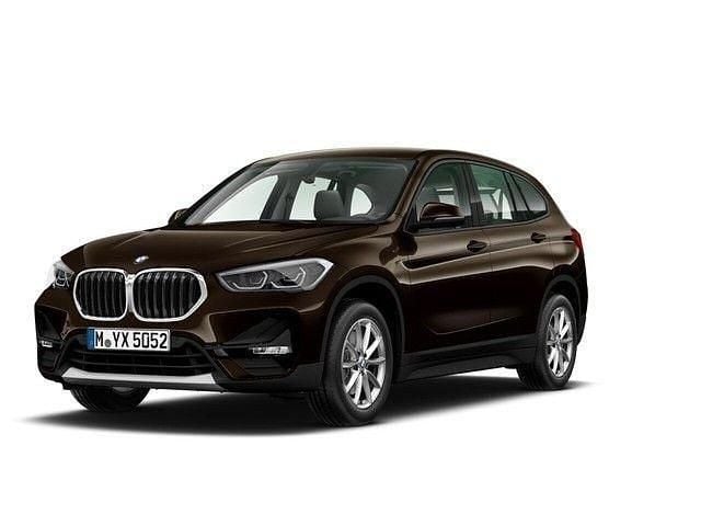 Braun Gebraucht 2021 BMW X1 Advantage SUV | 28.930 € (Teuer) - Bild 1/4