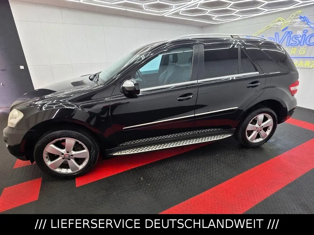 Gebraucht Mercedes ML320 Sport 224 PS (164 kW) 2009 Schwarz SUV