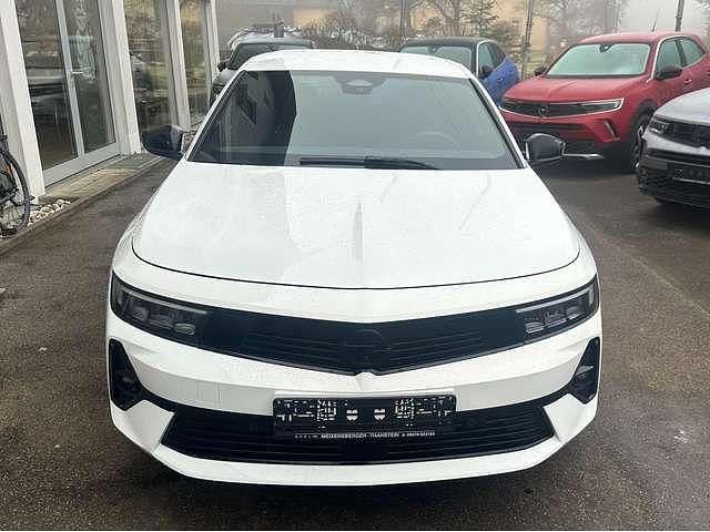 Gebraucht Opel Astra S 131 PS (96 kW) 2024 Arktis weiß Kombi