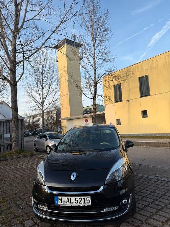 Schwarz Gebraucht 2012 Renault Scénic III Van / Kleinbus | 4.000 € (Guter Preis) - Bild 1/4