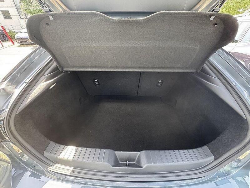 Gebraucht Mazda 3 Homura-Line 122 PS (89 kW) 2024 Polymetal gray Limousine