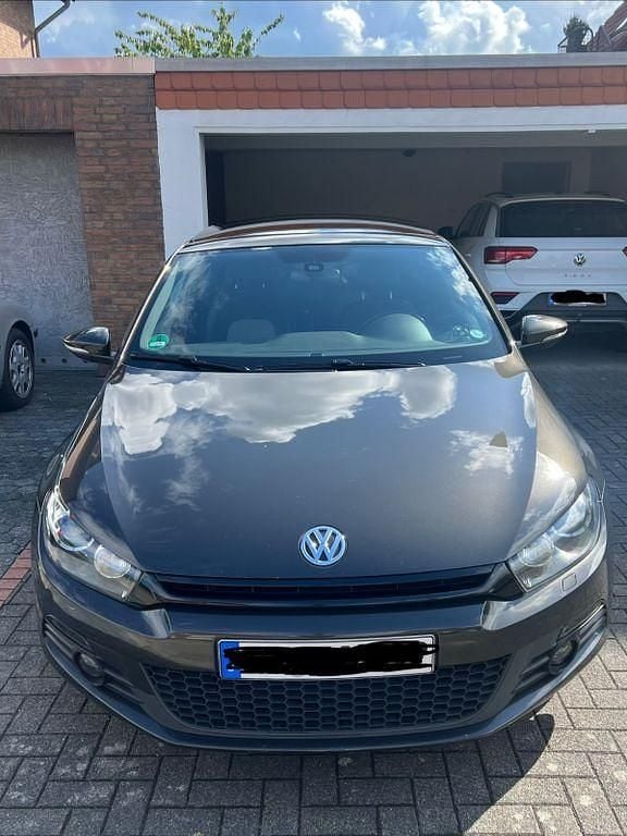 Second-hand VW Scirocco 140 CP (102 kW) 2009 Gri Coupe
