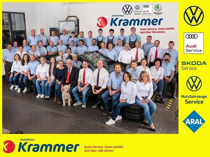 Schwarz Gebraucht 2022 VW Golf VIII Active Limousine | 21.840 € (Fairer Preis) - Bild 1/1