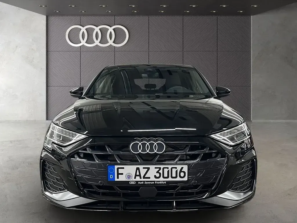 Brugt Audi A3 S-Line 150 HK (110 kW) 2026 Sort Sedan