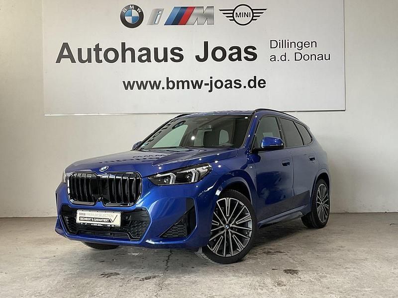 M portimao blau Gebraucht 2024 BMW X1 M Sport SUV | 47.500 € (Fairer Preis) - Bild 1/4