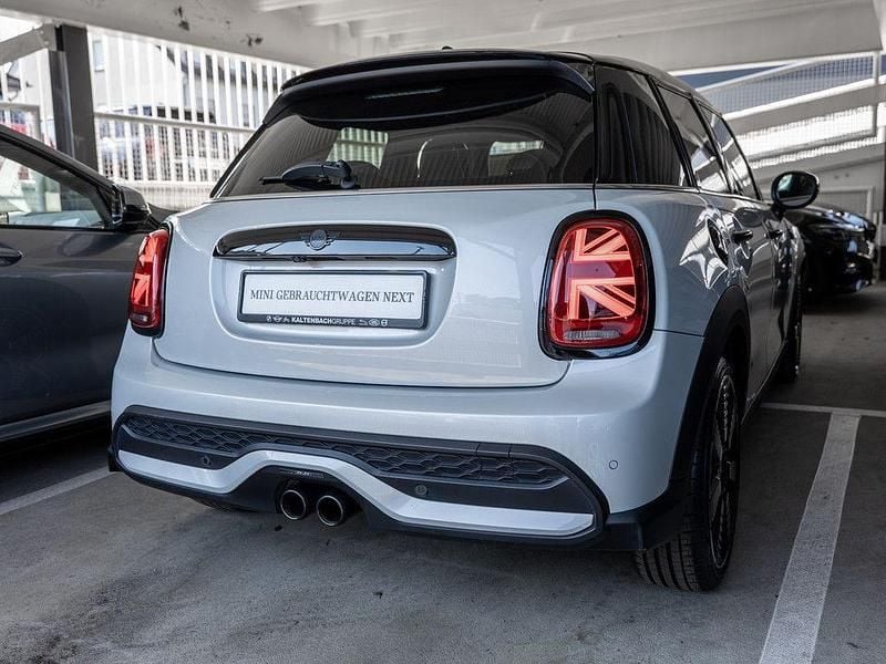 Gebraucht Mini Cooper S Classic 178 PS (130 kW) 2023 Silber Kleinwagen