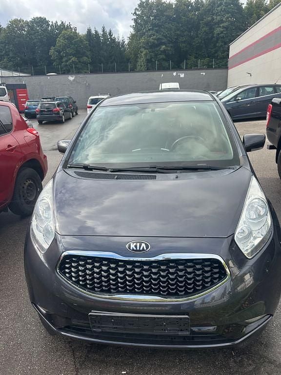 Dark gun metal Gebraucht 2015 Kia Venga DREAM-TEAM Edition Kleinwagen | 6.000 € (Guter Preis) - Bild 1/4